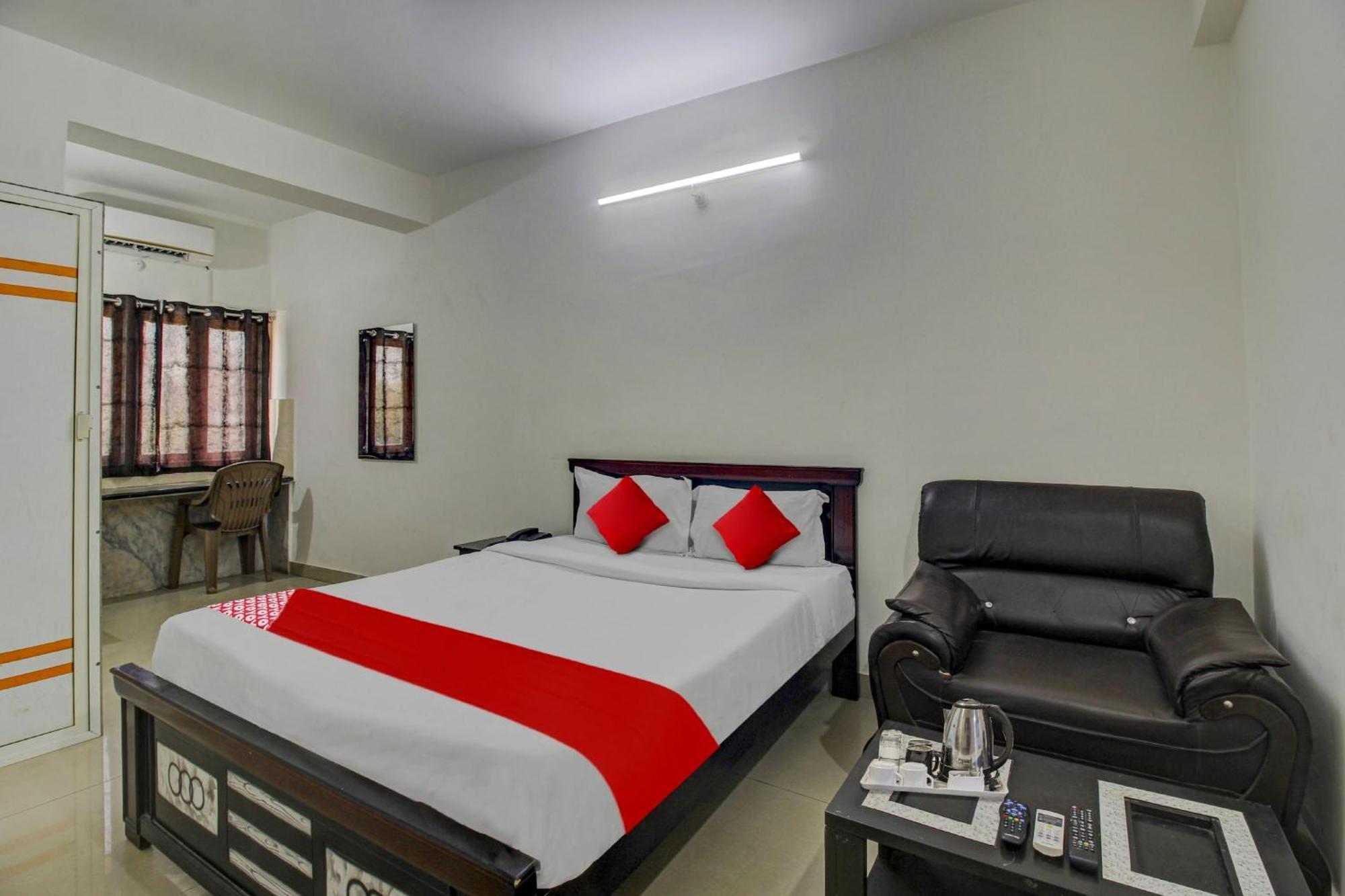 Hotel O Stay U Like Hotel'S Гайдарабад Екстер'єр фото